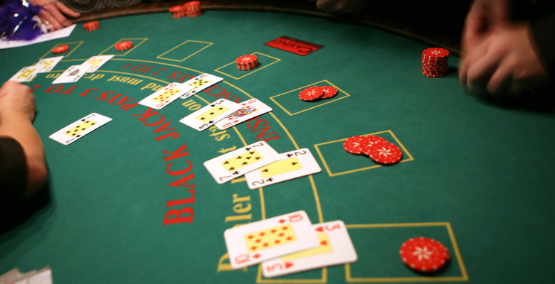 Blackjack Rules: Learn to play in 8 Steps